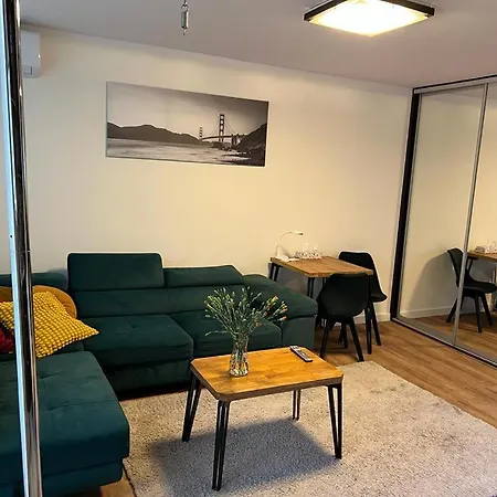 Last Pub Rynek-klima-parkigfree-netflix-youtube Wrocław